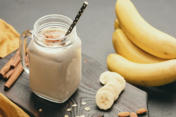 Power Breakfast, w/Granola, Banana, Honey, Greek Yogurt / 0-660 cal