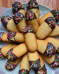 Traditional Greek Petit Fours cookies with Apricot jam