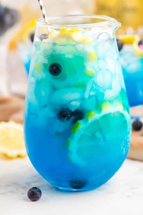Ocean Breeze w/Blue Raspberry & Coconut / 10-560 cal